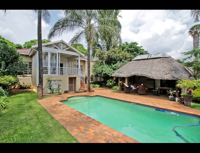 3 BEDROOM HOUSE FOR SALE IN KENSINGTON